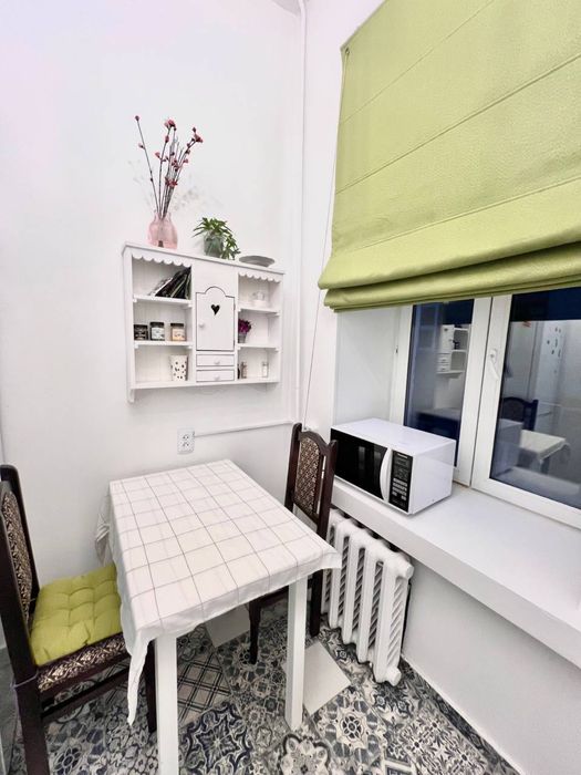 1 кім Централ Ж Д Вокзал метро Вокзальна Університет  пл Галицка Цирк