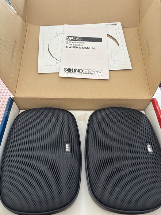 Colunas speakes vintage SPL69 da Soundstream USA