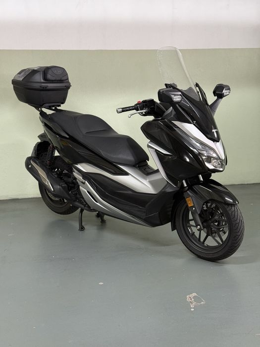 Honda Forza 300 ABS