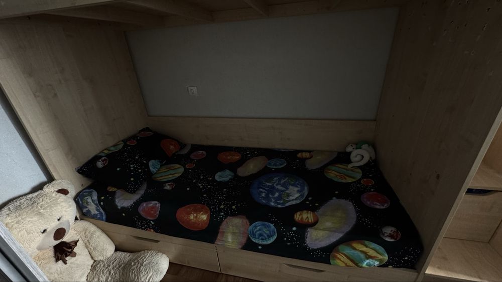 Продадим двухъярусную кровать