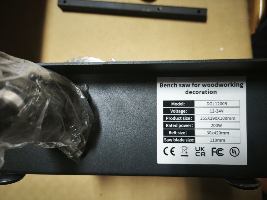 Mini serra mesa 3 em 1