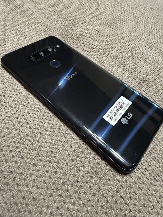Мобильный телефон LG V409N 128 Гб