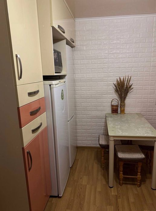 Продаж 2 кімнатної квартири Глинянський Тракт