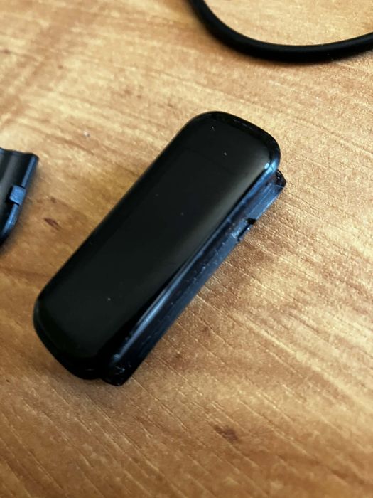 Smartband  Opaska stan bardzo dobry ładowarka w zesta