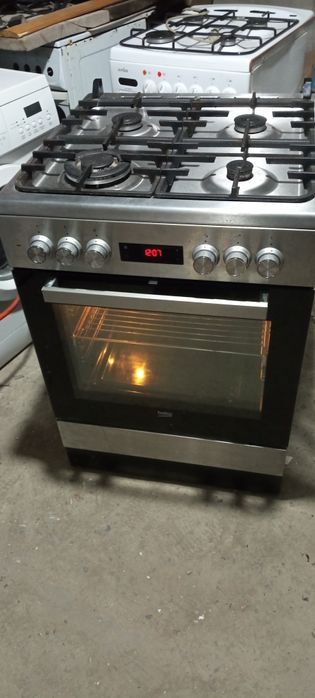 Газова плитка.з електро духавкою