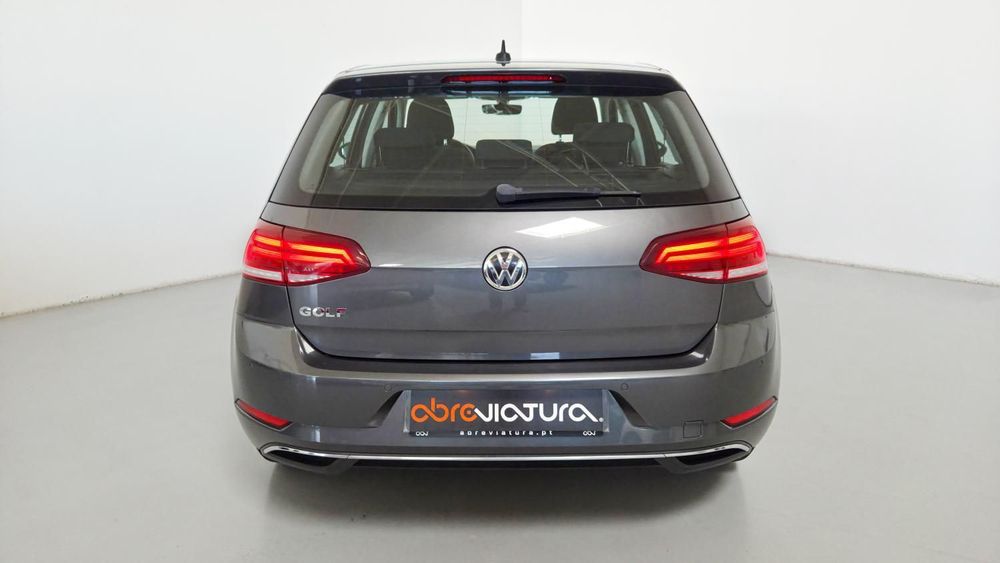 VW Golf 1.0 TSI Confortline