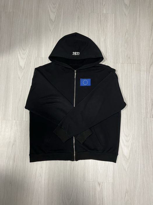 Худи от kmbups европа