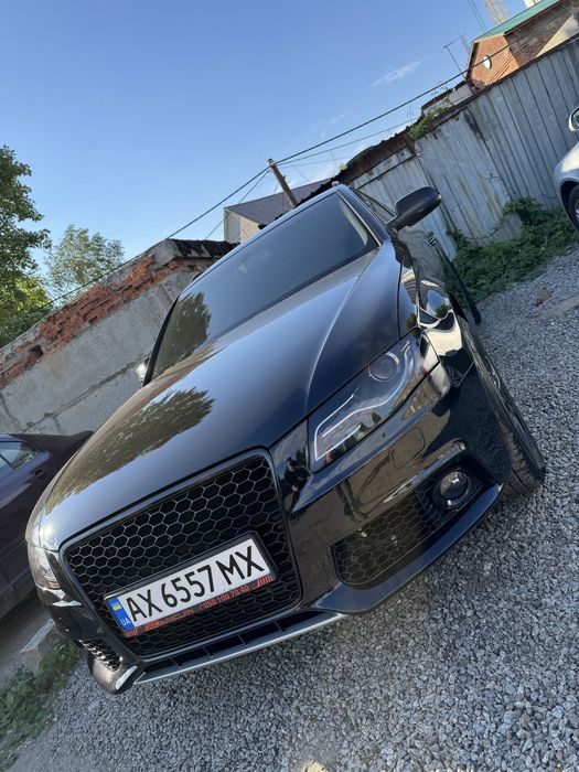 Audi A4 B8 TFSI RS Look в ідеальному стані