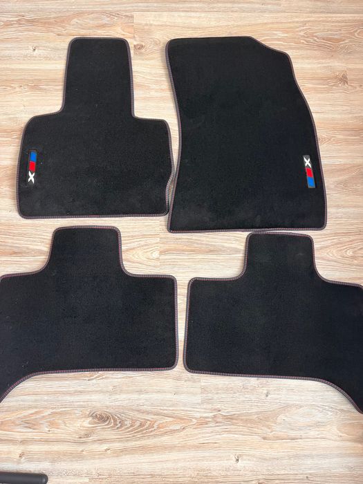 Продам на BMW X5 e53