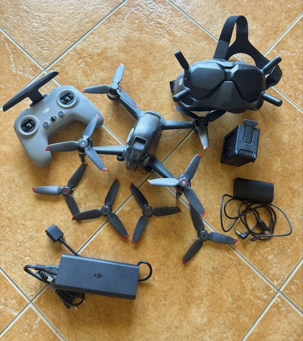 Drone DJI FPV (como novo)