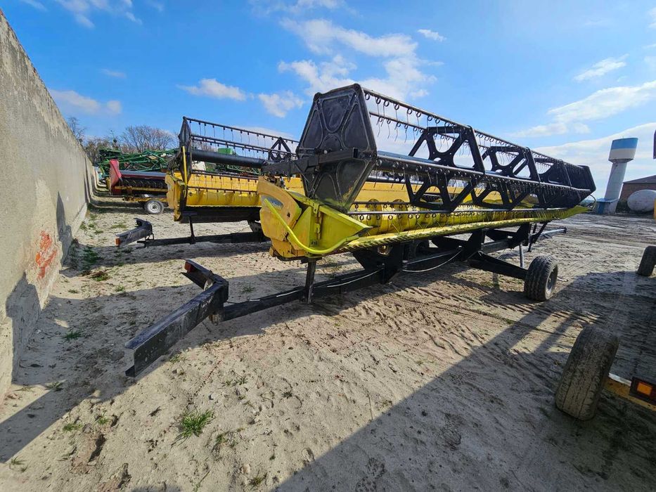 Комбайн зернозбиральний New Holland-CX8090