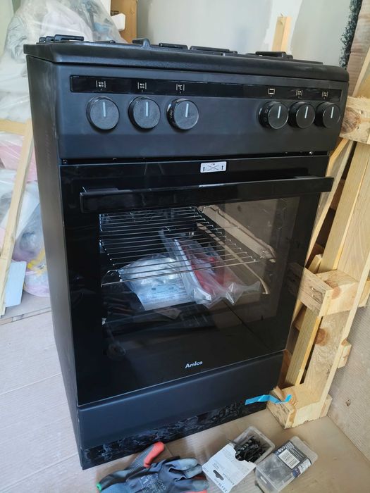 Kuchnia AMICA 58GET2.33HZPPFAI(BM) Termoobieg