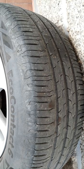 Jantes Toyota originais 15 como novas com pneus