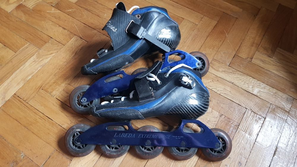 Rolki do jazdy szybkiej but karbonowy