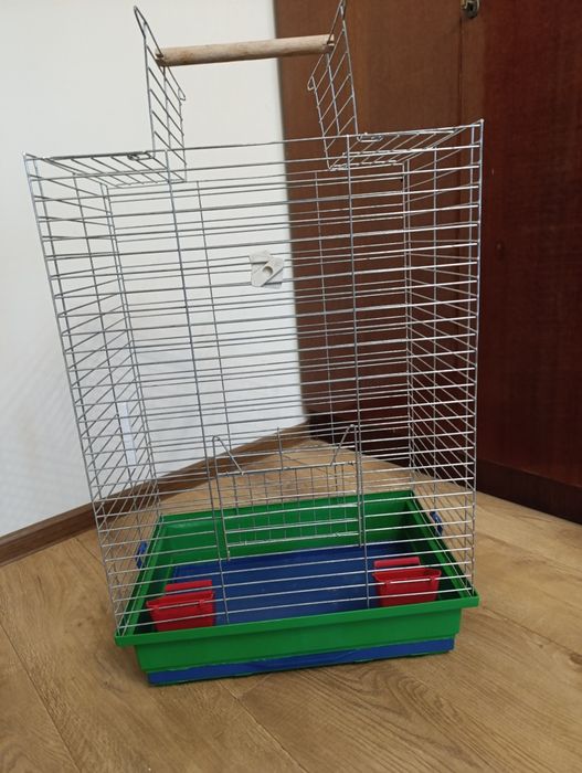 Клітки для папуг
