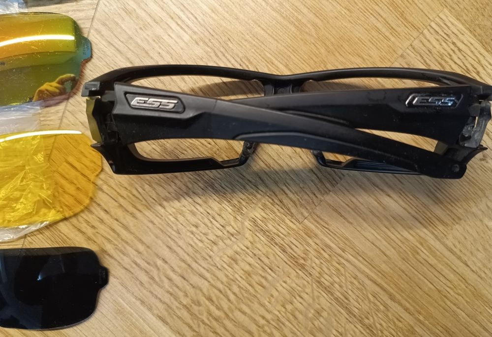 Szkła, wizjery do amerykańskich okularów ESS ROLLBAR oryg. /POLARIZED
