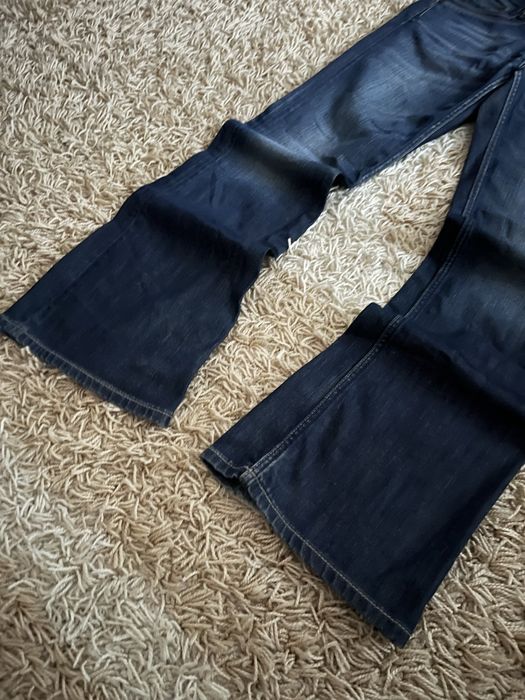 Джинсы Bootcut