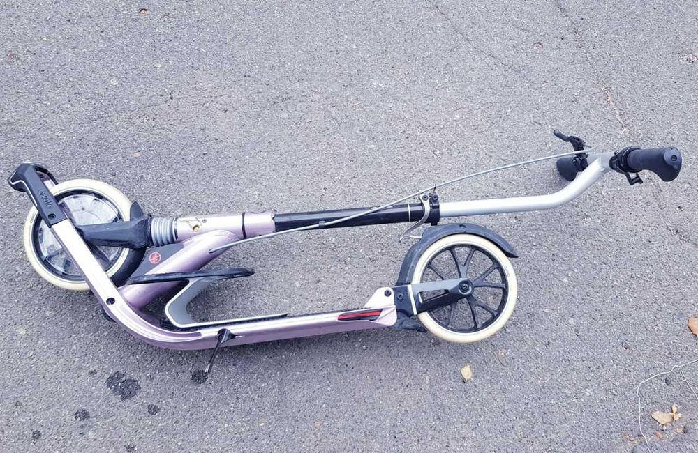 Продам самокат Оxelo для дорослих (в стані нового)