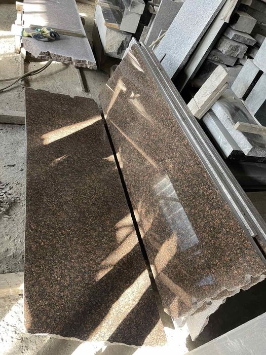 Граніт лизник покстівка човнова