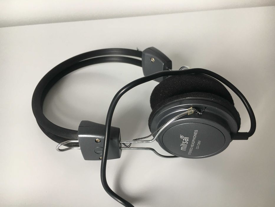 Headphones Mitsai CD-726V aucultadores com fios