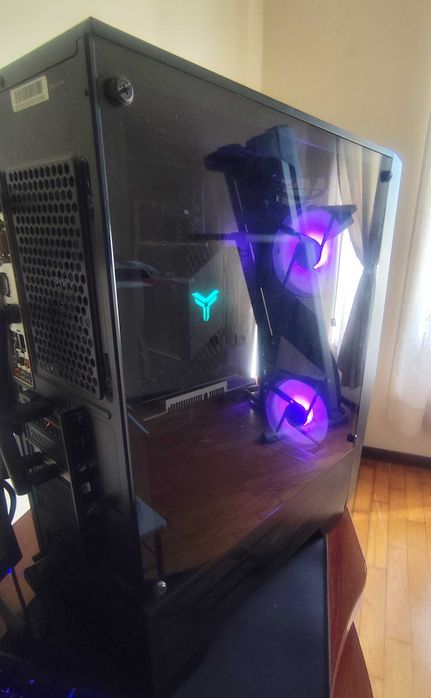 pc  i5 9400f 16gb ram rx560  ecrã