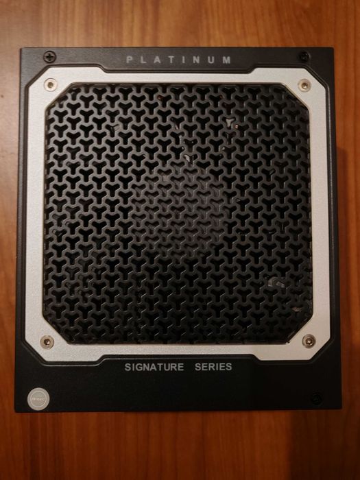 Zasilacz Komputerowy Antec Signature Platinum 1300W