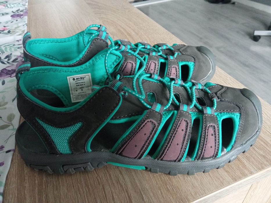 Sandałki HI Tech 37