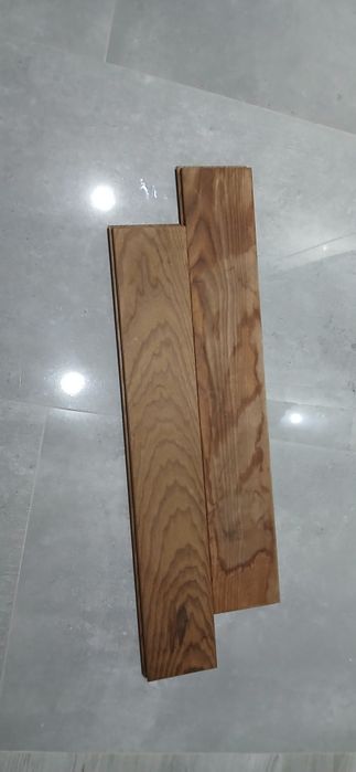 Deska parkiet-tarasowa termo jesion ciemny.