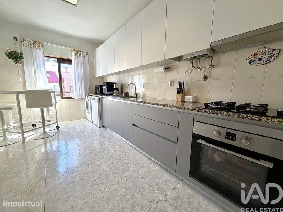 Apartamento T3 em São Sebastião de 113,38 m2