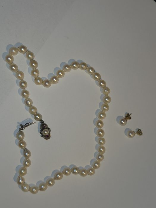 Kolczyki złote z perłą certyfikat