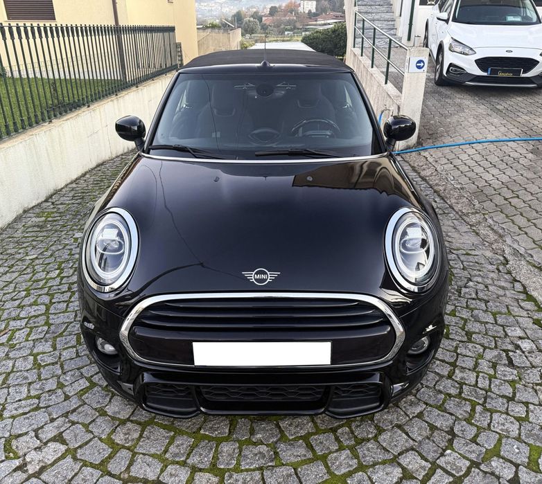 MINI Cabrio Cooper Premium JCW Auto