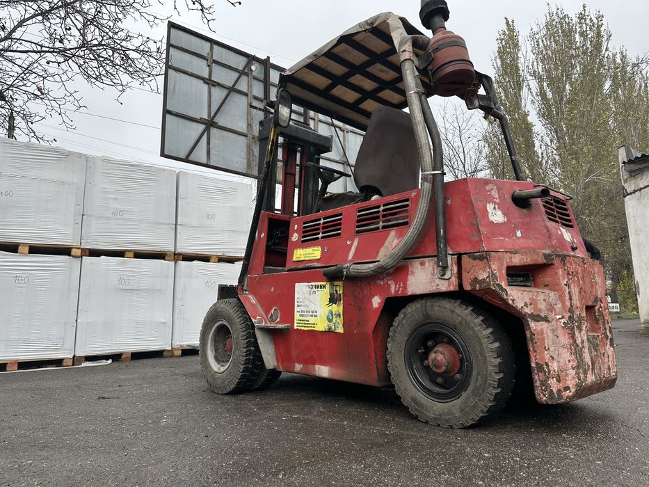 Дизельный вилочный погрузчик Balkancar LF 1976