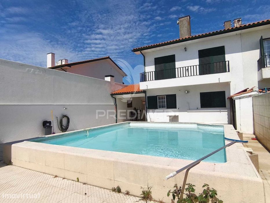 T4 Villa with Swimming Pool in Gafanha da Nazaré