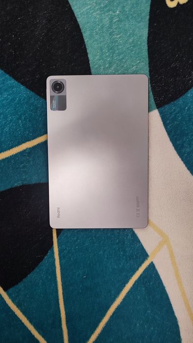Продам планшет Redmi Pad Se