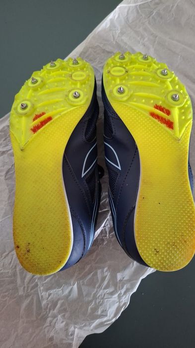 Pointed Shoes451422297784985604