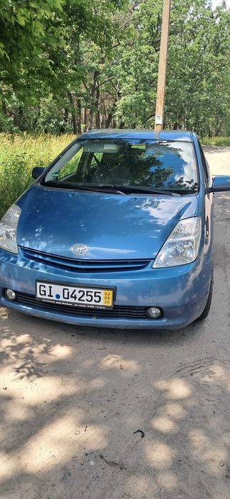 Тойота Пріус гібрид