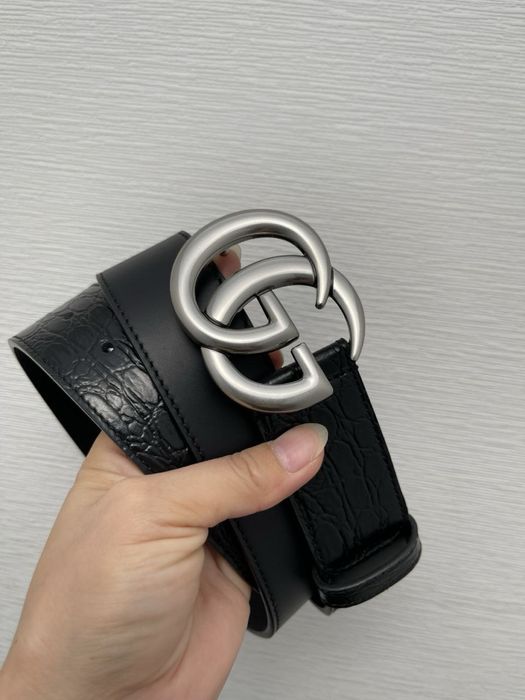 nowy elegancki pasek