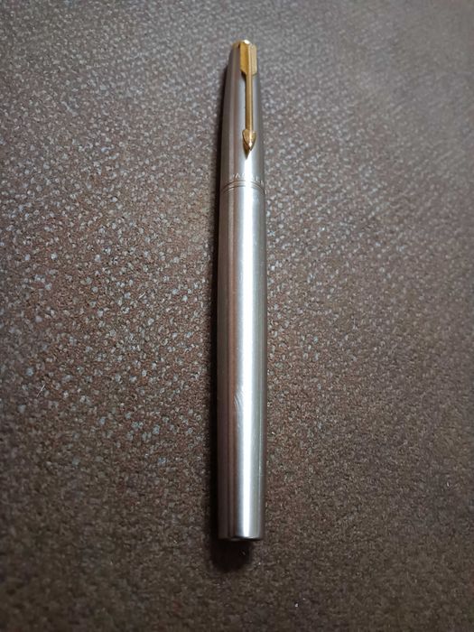 Caneta Parker 75 em aço com aparo ouro 14kts