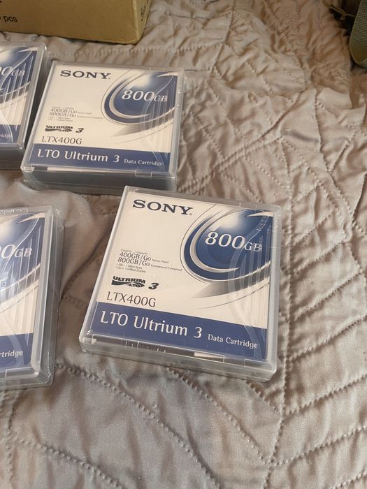 5x taśma LTO 3 Ultrium 400GB / 800GB do streamera.