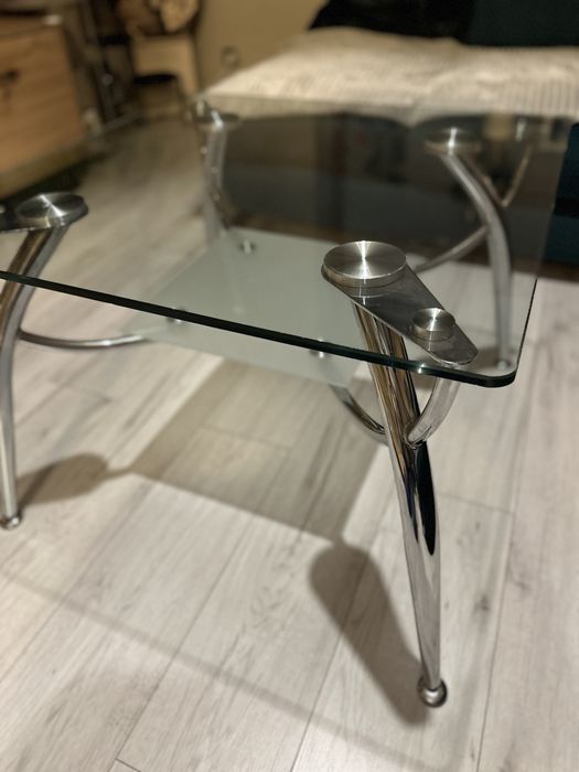 Oddam stolik kawowy szklany