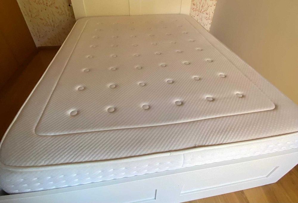 Vende-se Colchão (160*200 cm) – excellente estado!