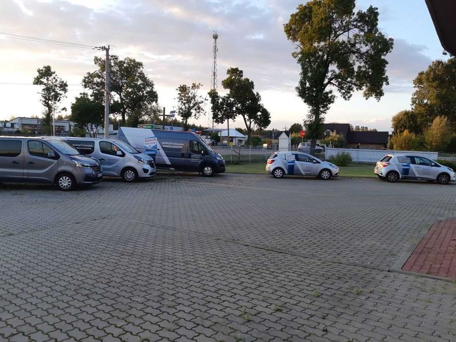 Wypożyczalnia samochody dostawcze busy
