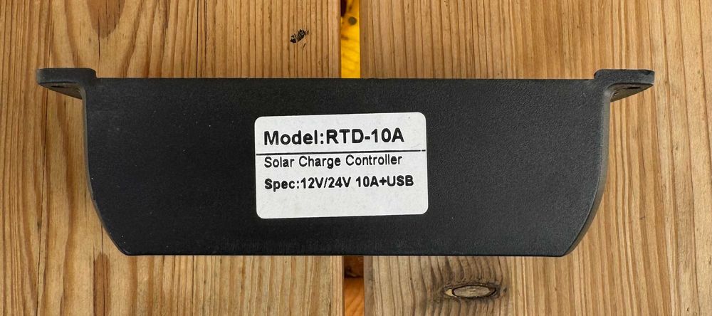 PWM Solar Charge Controller with LCD Display and USB Port (10A)