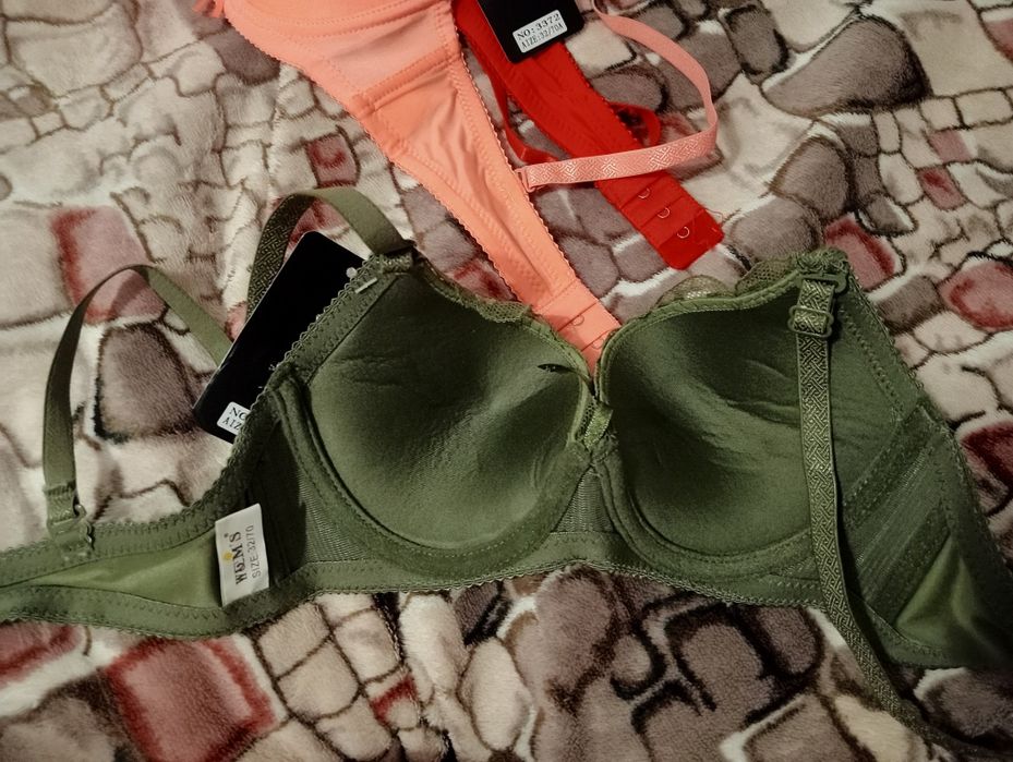 Бюстгальтер на підлітка