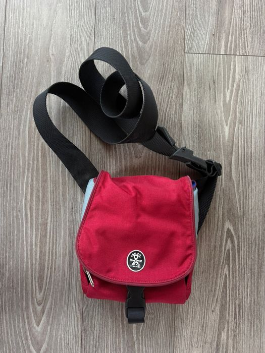 Trekkingowa Pojemna Praktyczna Wygodna Torba na ramię Nerka Crumpler