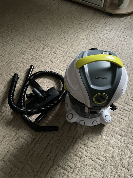 Продам пилосос.