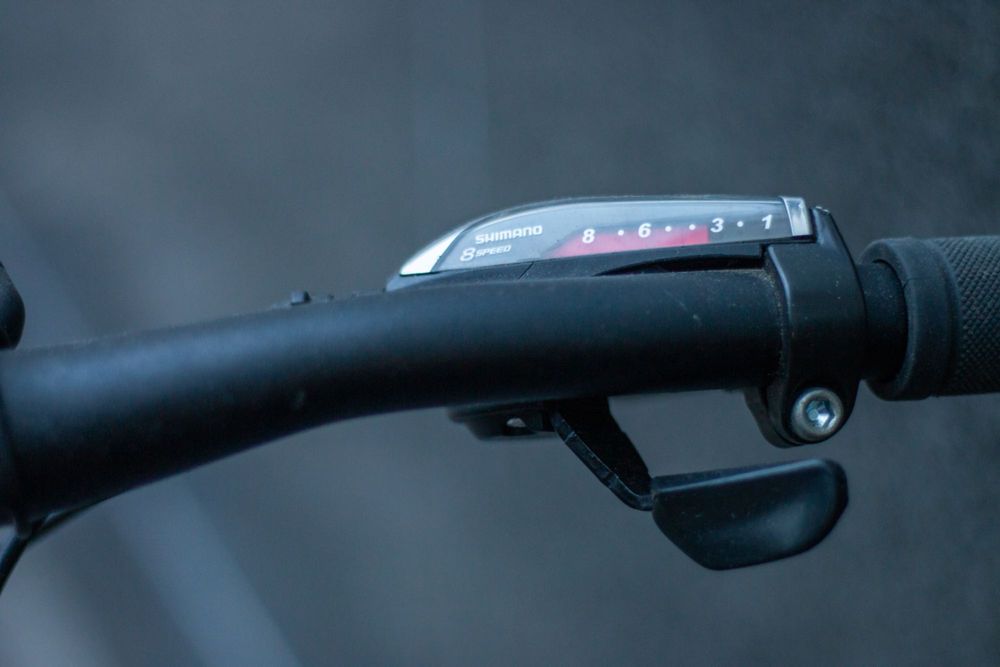 Bicicleta Rockrider 6.3 + luzes e campainha