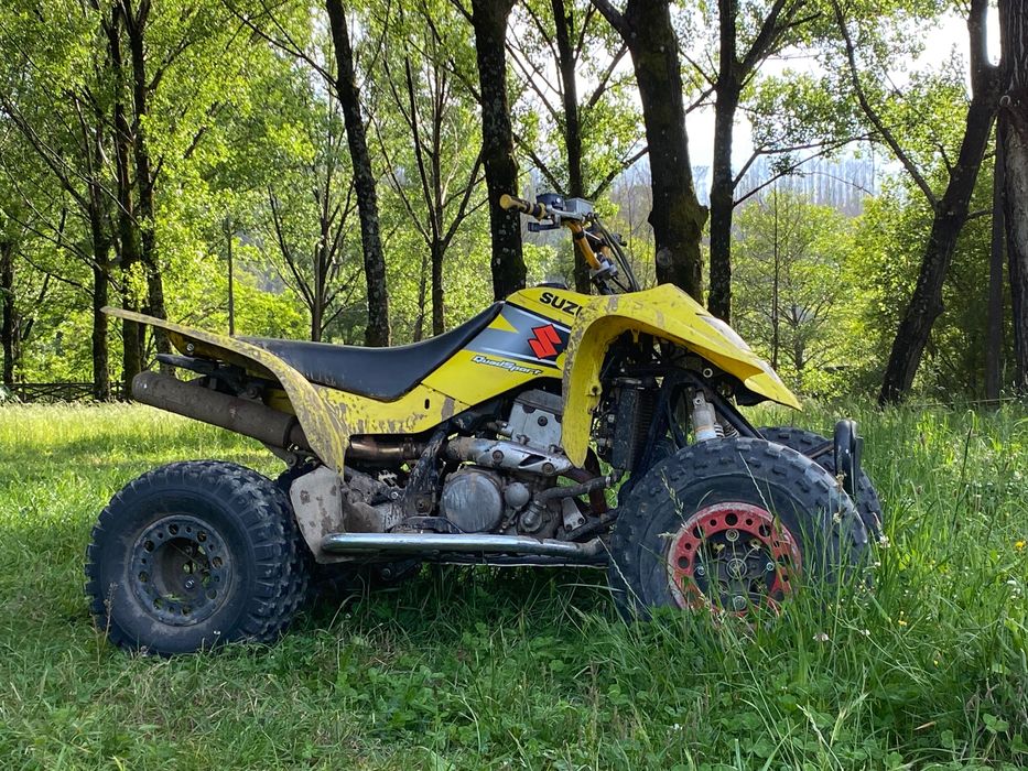 LTZ 400 com matrícula
