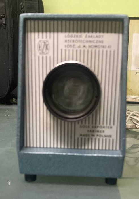 Rzutnik do slajdów PROFIL ŁZK PRL – vintage + akcesoria