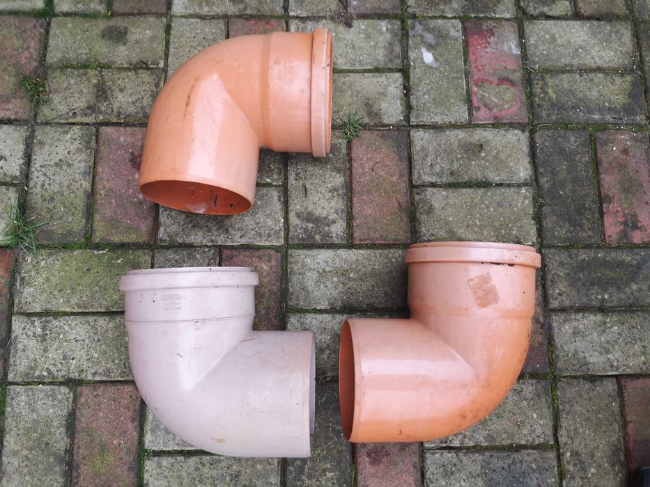 3 kolana kanalizacyjne 90° 160mm